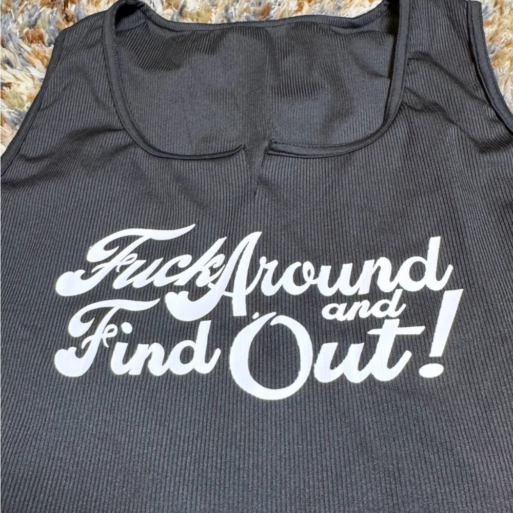 FAFO Graphic Black Ribbed Crop Tank Top XL – Bold Streetwear Statement